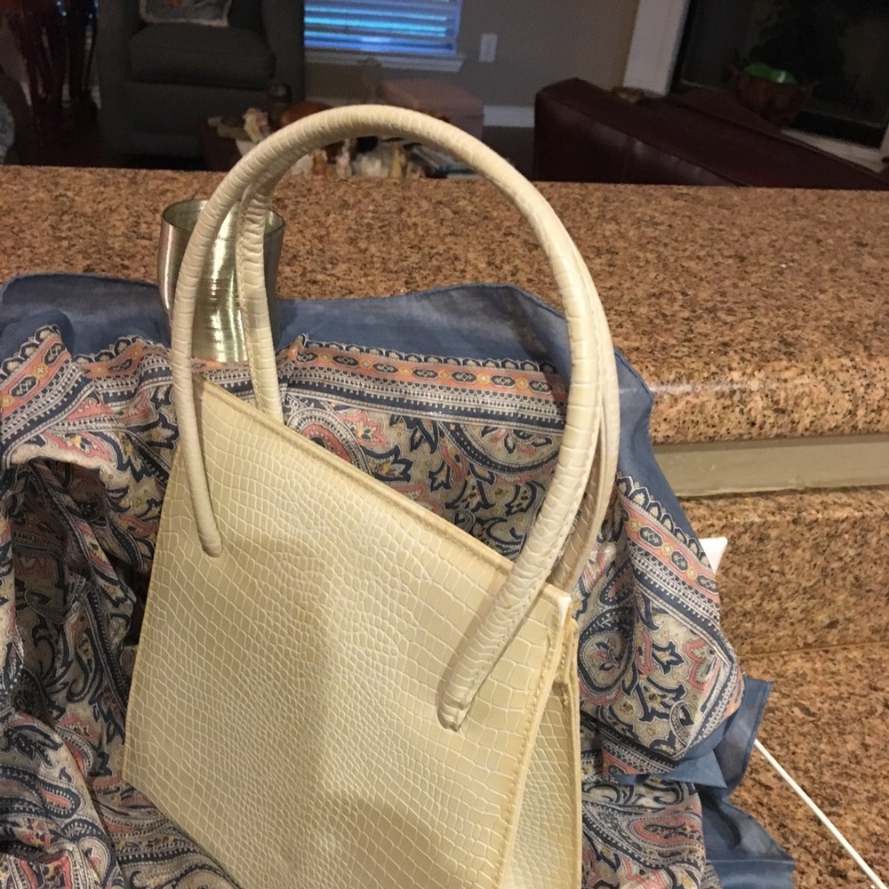 Vintage purse
